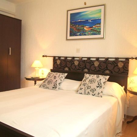 Apartments Rozic Rab Town Bilik gambar