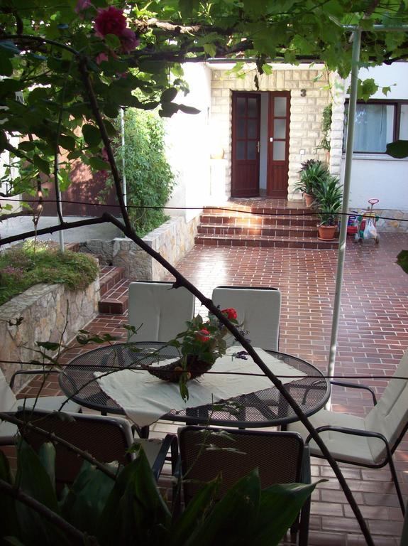 Apartments Rozic Rab Town Luaran gambar